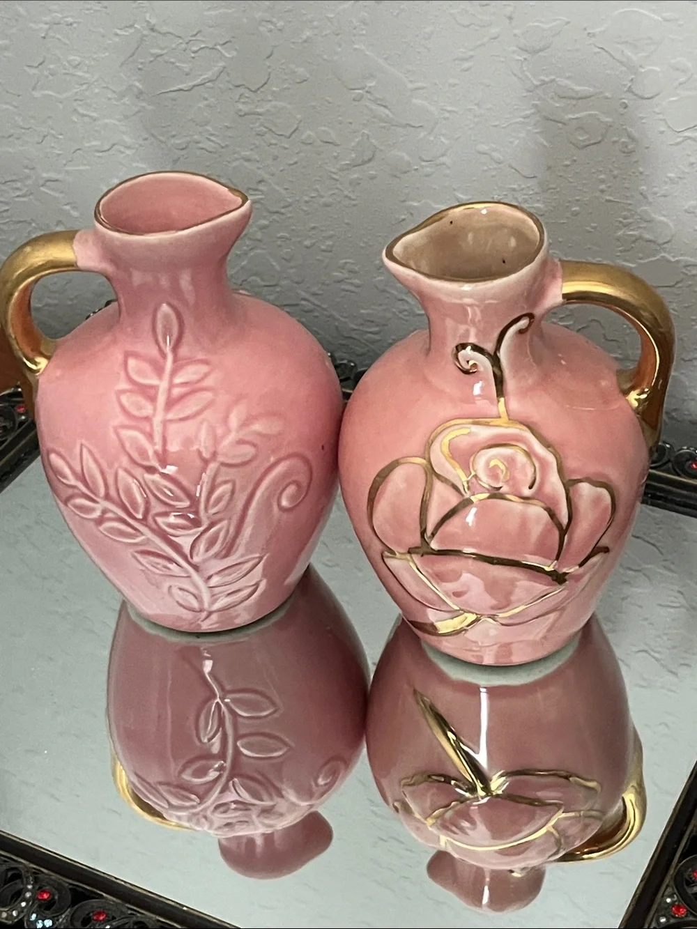 American Pottery VTG Pink Ceramic Rose Accent Pitcher (Set of 2) with Gold Trim